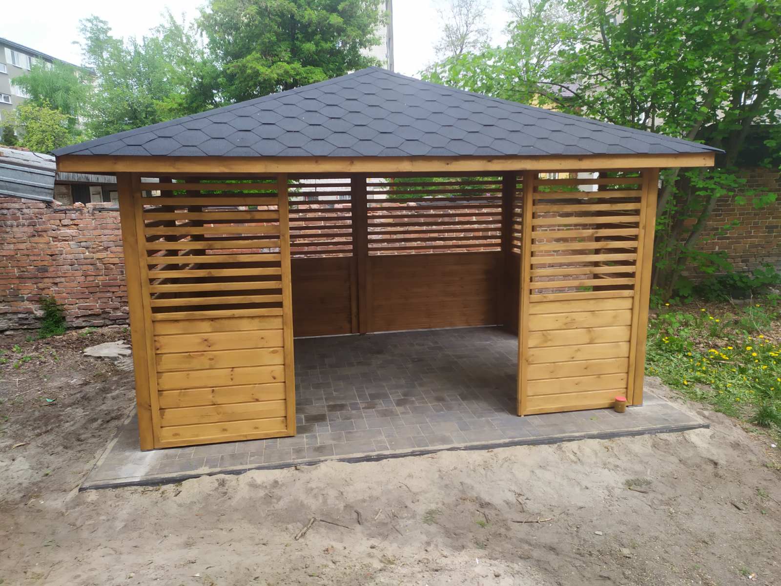 IMG-989bb80de5a02326f42c944bd3e729de-V