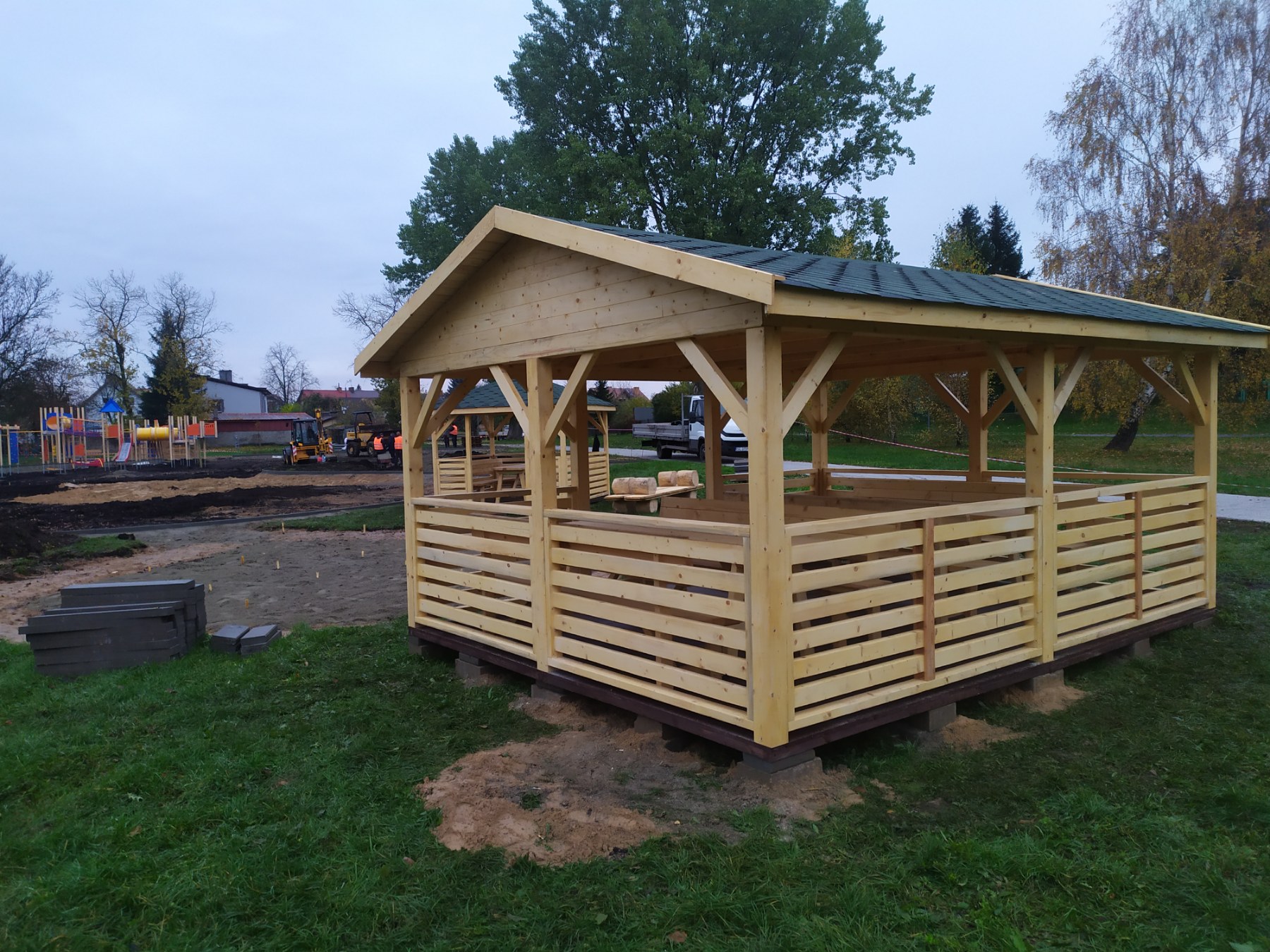 IMG-a1e0b408e4764729e41d1da738c4dc69-V