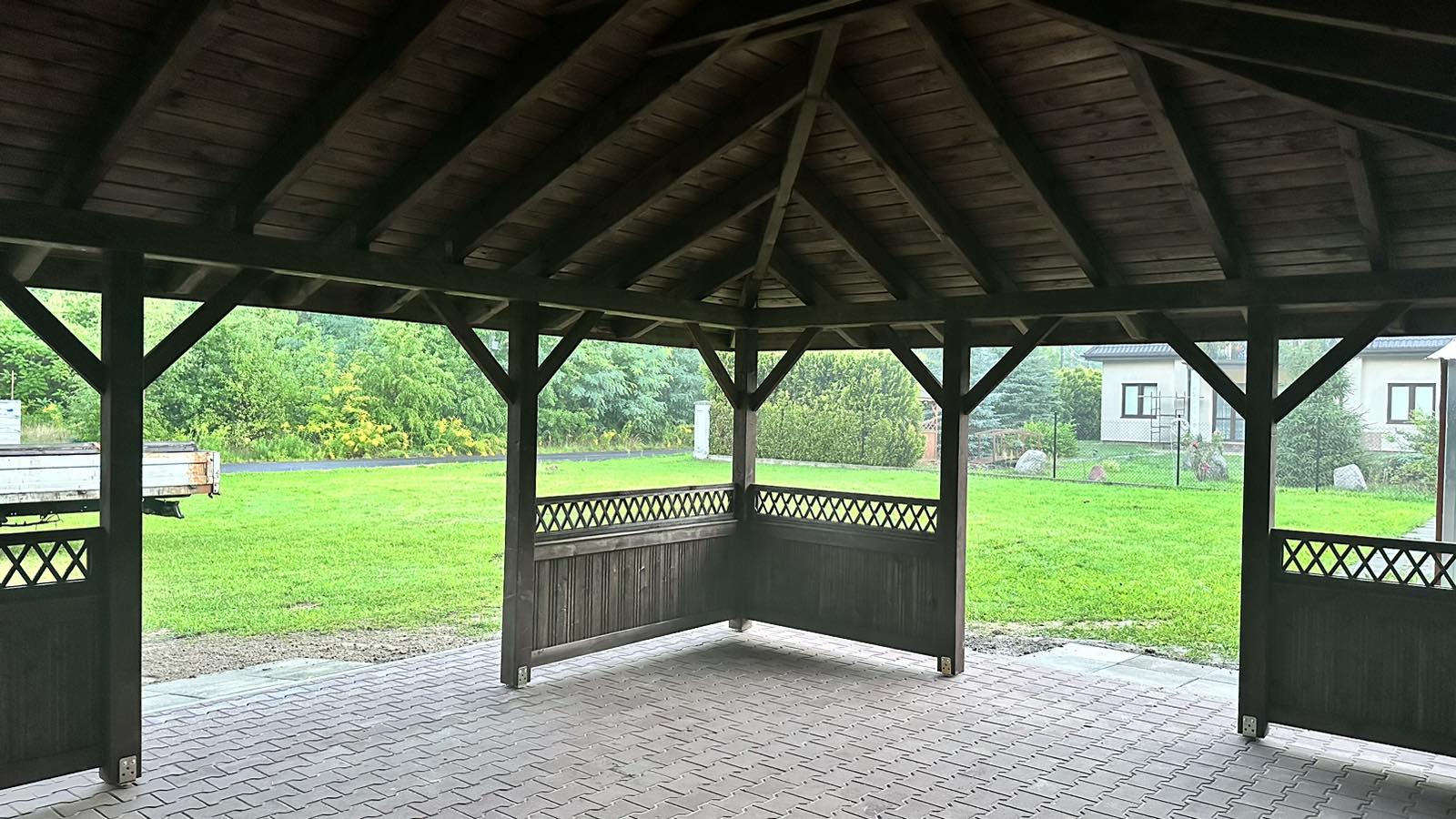 IMG-ca39557623ba0203bb658e6235acd232-V