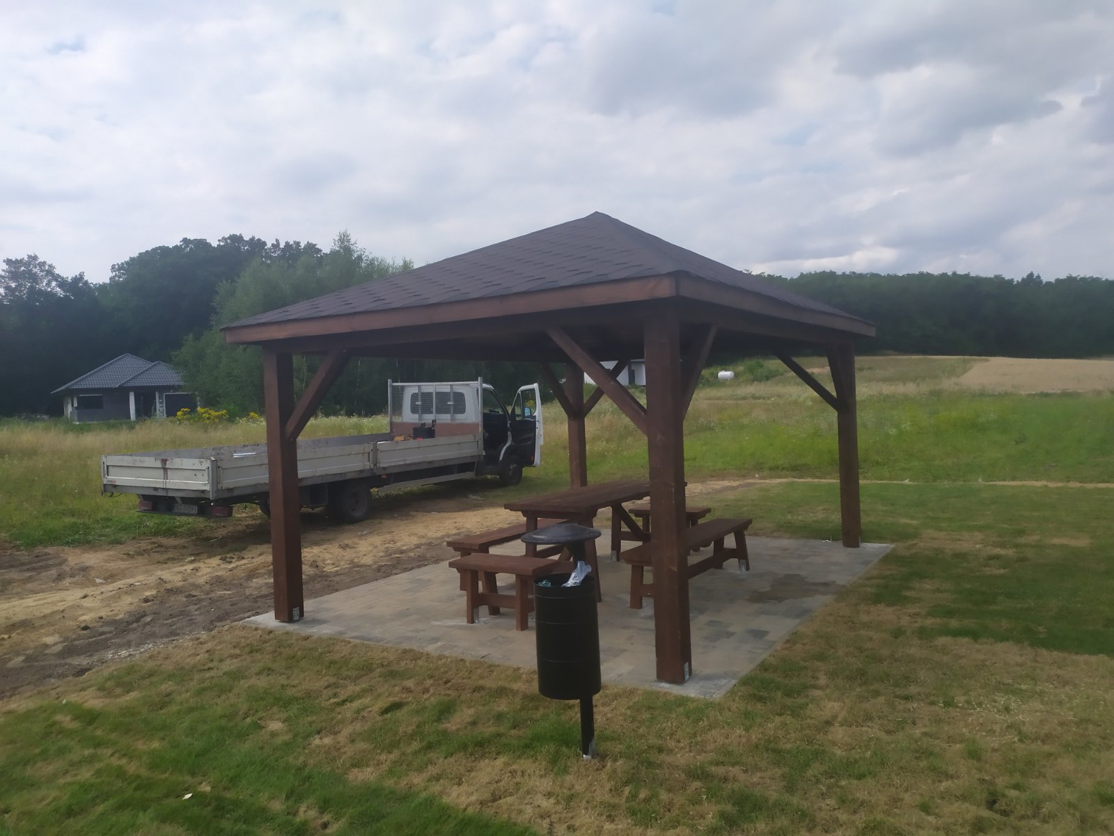 IMG-d47047fc6699a56c6a5a779ed832bd49-V (1)