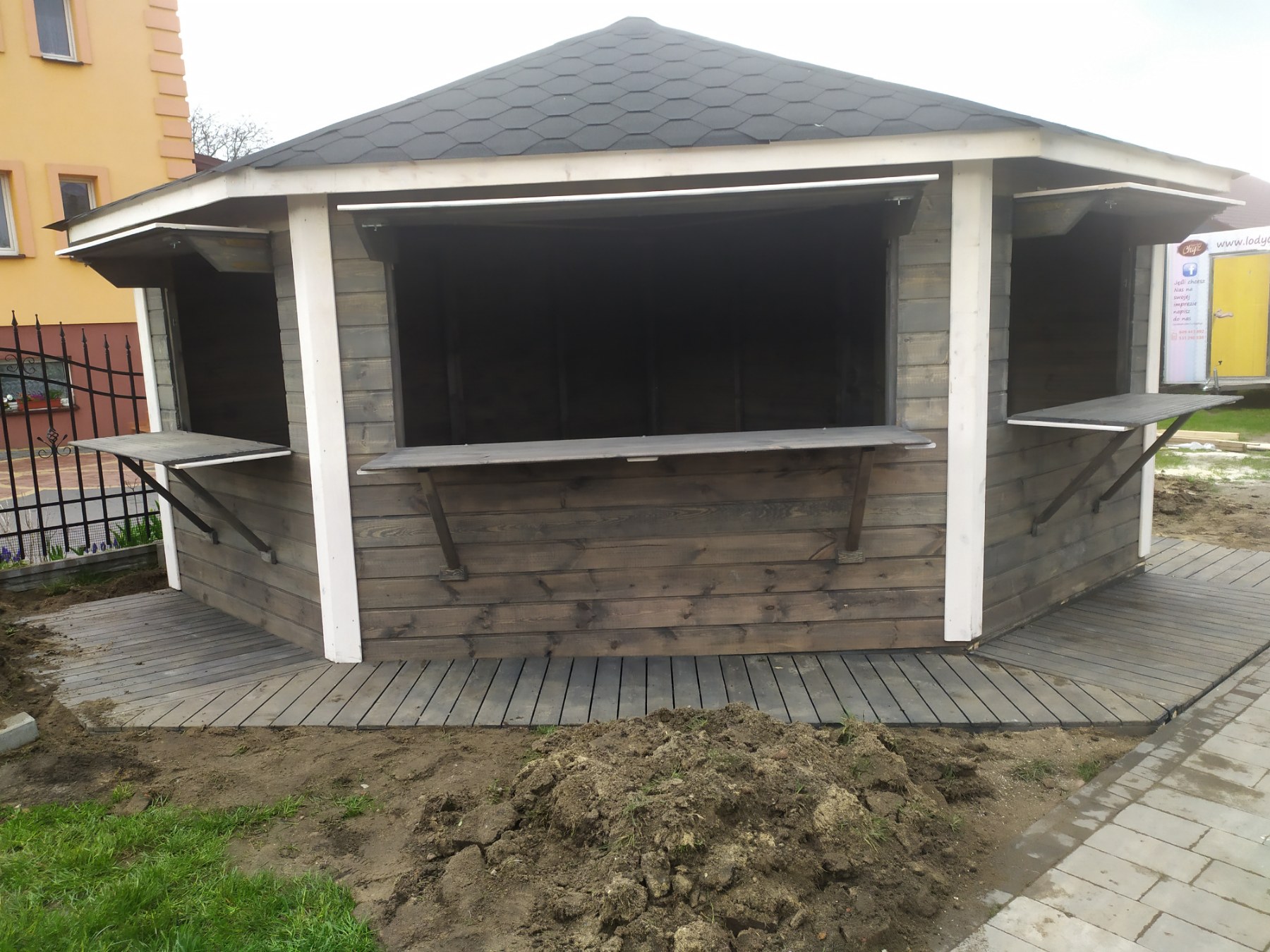 IMG-20729f63ce904044806375bbd45c221c-V (1)