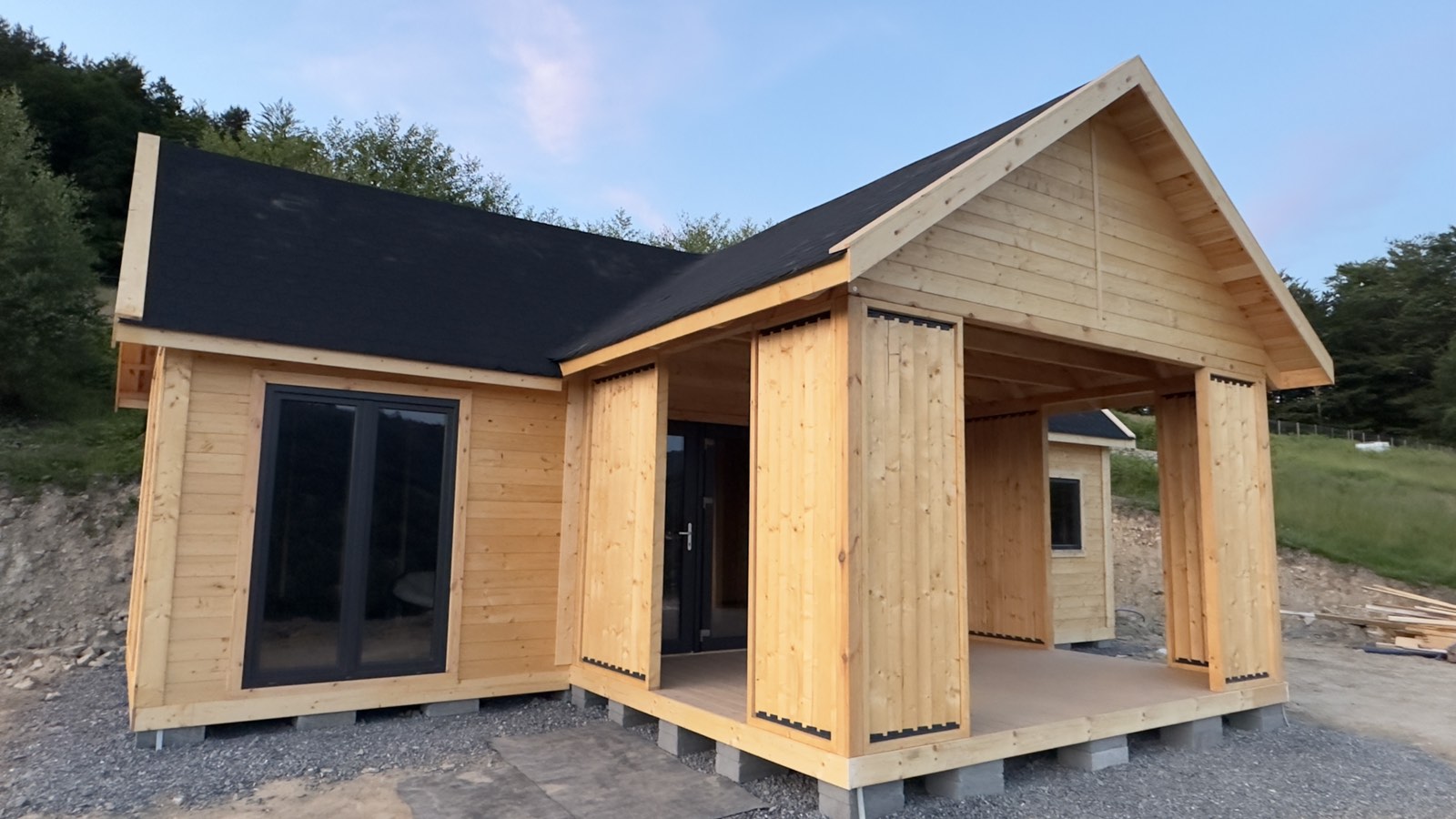 IMG-227dbdd1366dde99b22f2df39c128fe8-V (2)