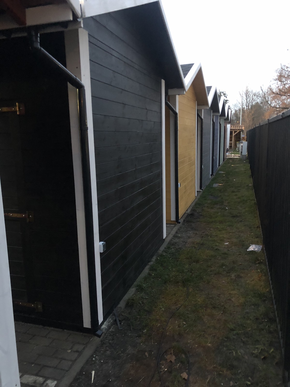 IMG-6d523305a2394ab093159cc83a979930-V