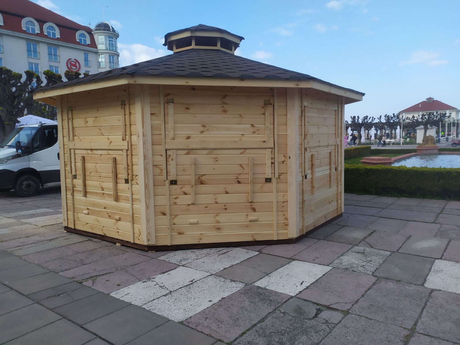 IMG-8cf6b448a0a90105787241345bb944b1-V (1)