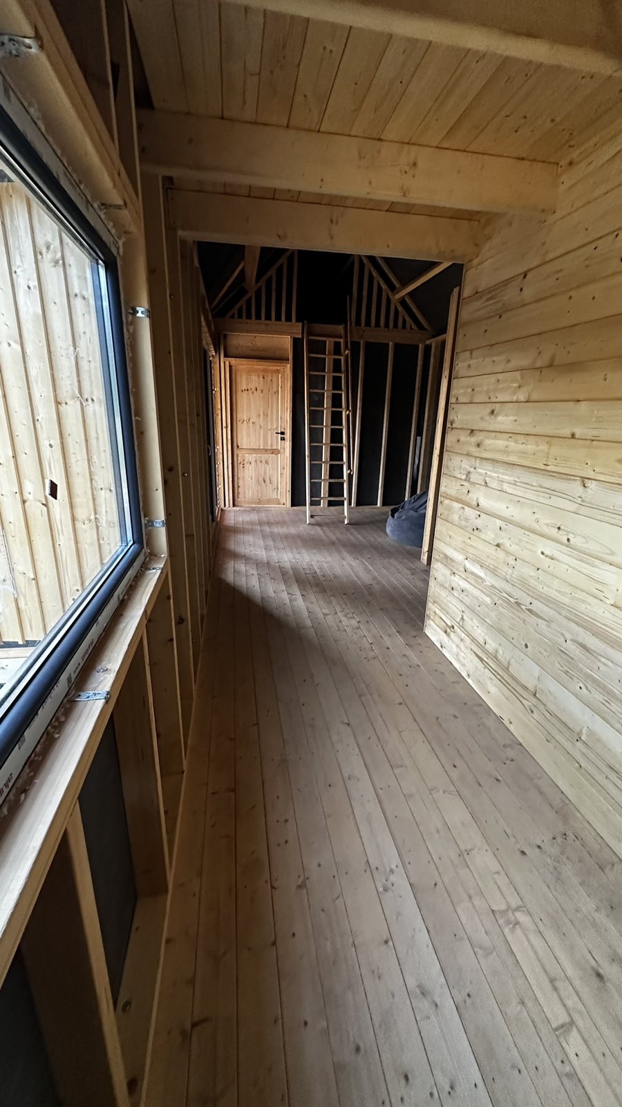 IMG-b1a4c8423a38fe5676ea2a5376202aad-V (1)