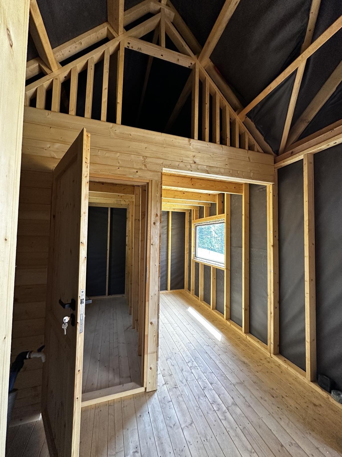 IMG-f3c6efac12ba7d9421a3dbbcbe936a1e-V (1)