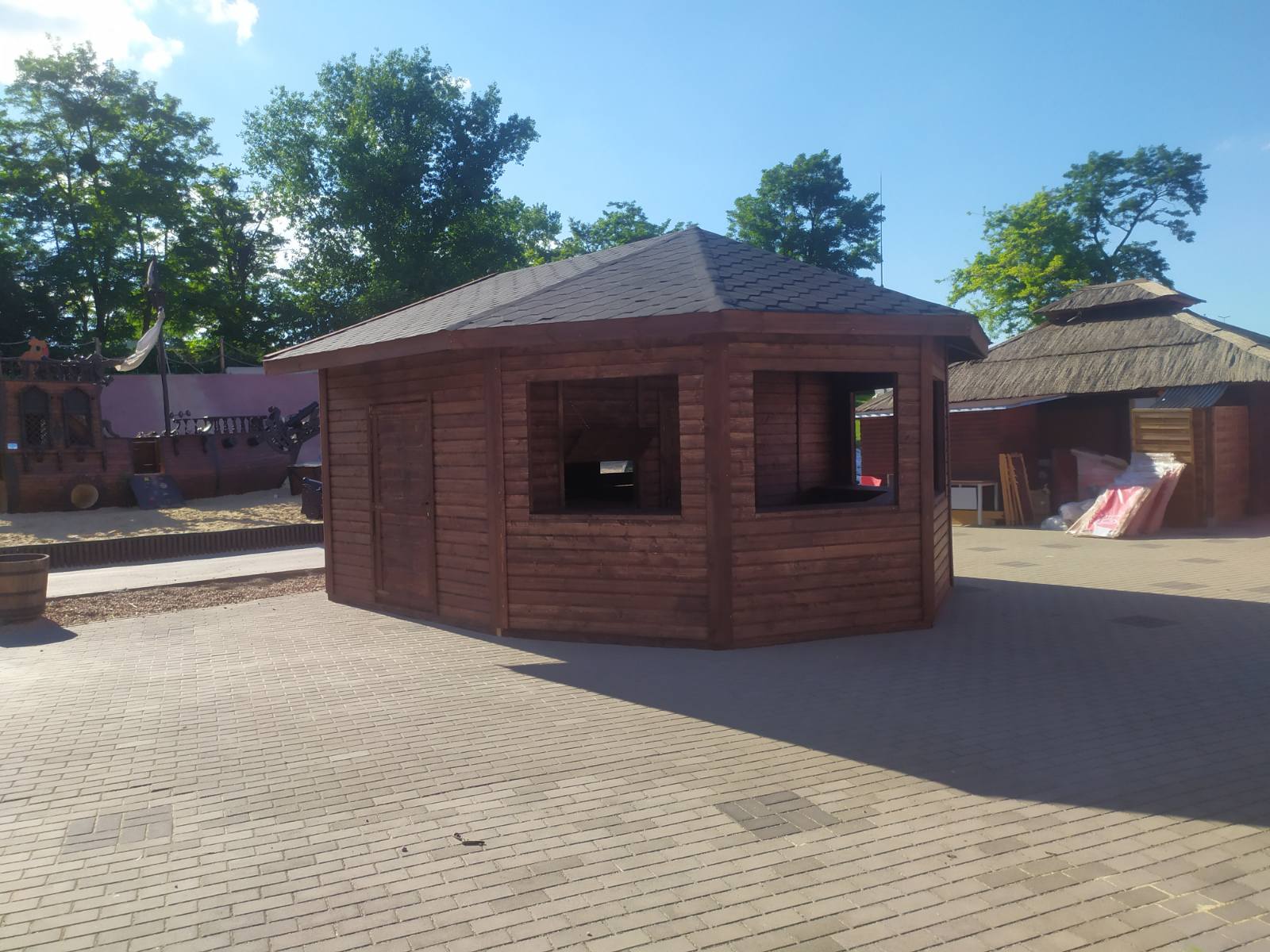 IMG-39a6914e4f5b81aa111aeca391a80222-V